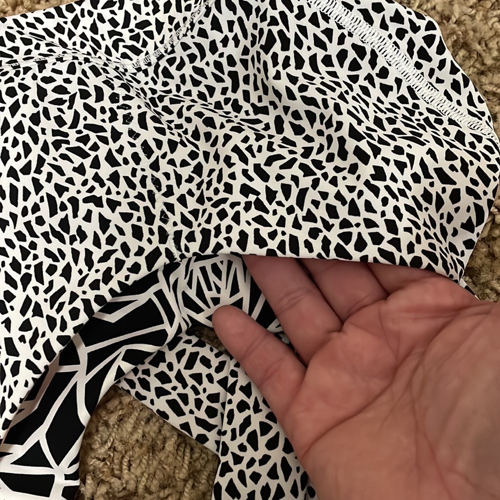 Lululemon Rack Pack Bra - Picture 6 of 6